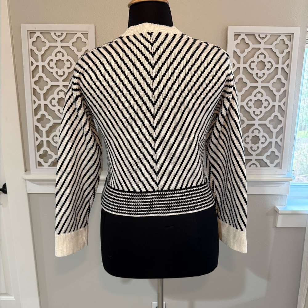Black and White Striped Sweater - Picture 4 of 7